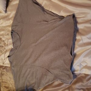 Plum Feathers New York Grey Wing Sleeve Top